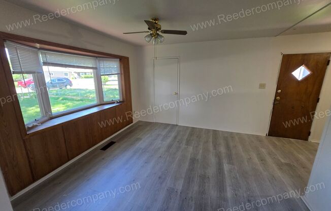Newly updated 3 bedroom 1 bathroom house