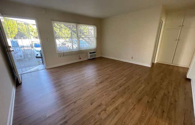 1 bed, 1 bath, 624 sqft, $1,895, Unit 07