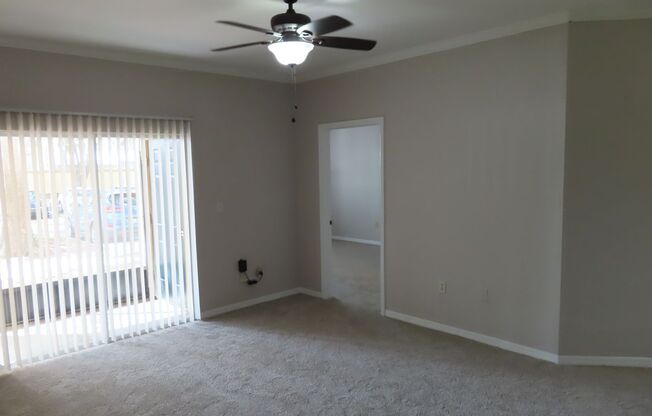 5608 Pinnacle Heights Cir #109