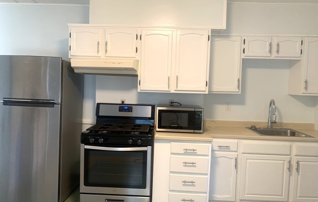 2 beds, 1 bath, 1,000 sqft, $2,500, Unit 1