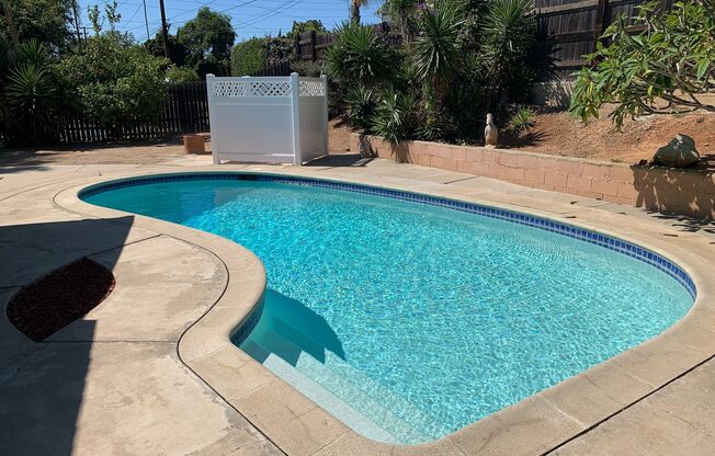 MOVE IN READY. Four Bed, Two Bath Single Family Home in North Tustin- Single Story, WITH POOL!