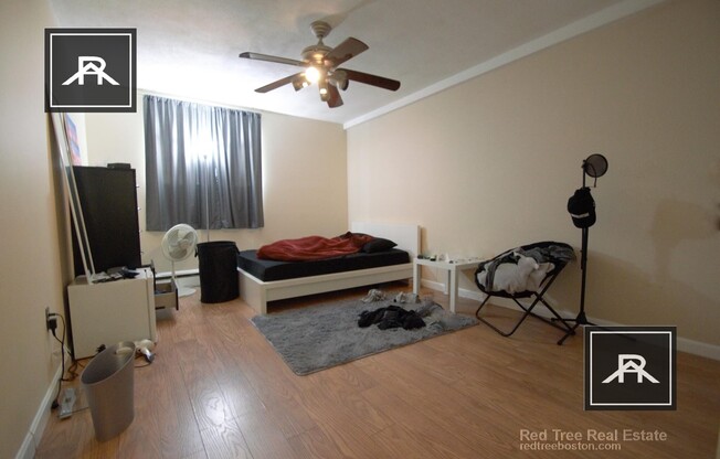 22 RADCLIFFE RD