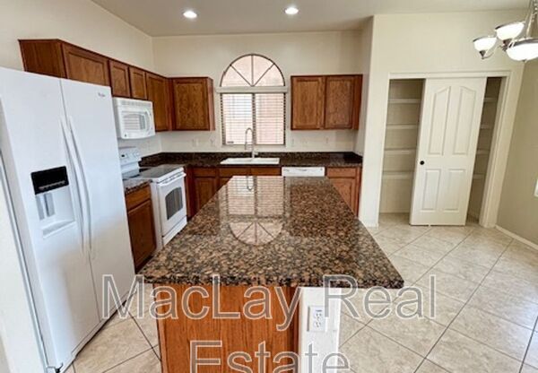 4230 S MARIPOSA DR