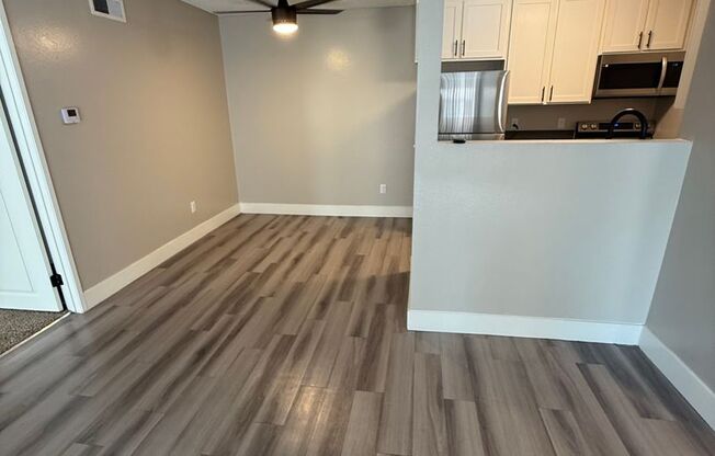 1 bed, 1 bath, 714 sqft, $1,995, Unit 076