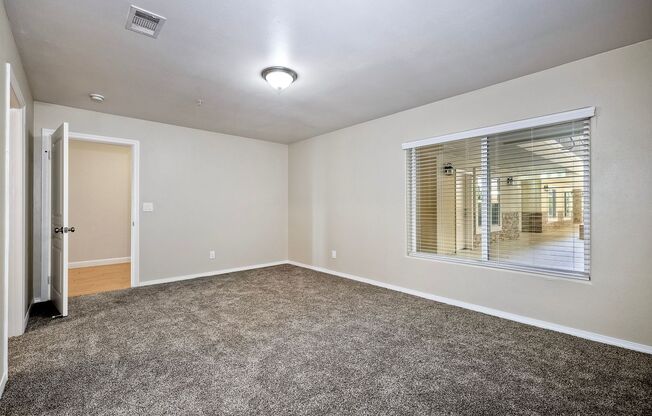 4 beds, 3.5 baths, 2,800 sqft, $4,695, Unit 210