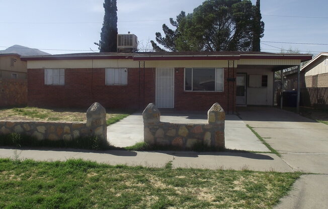 Northeast El Paso 3 Bed/2Bath