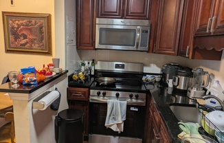 2 LAROSE PL
