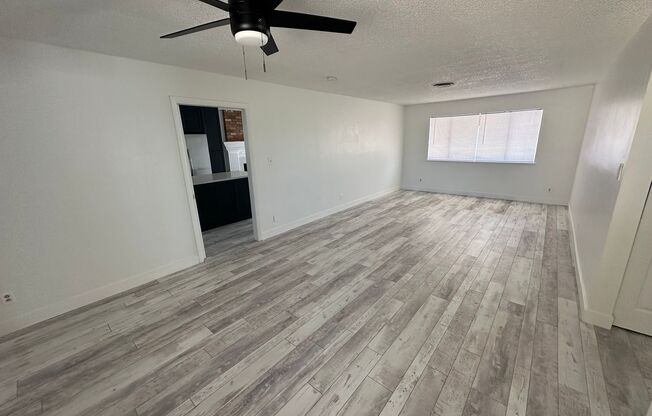 Beautiful Home 3 Bedroom 2 Bath!! Unit Ready for MOVE IN!!!