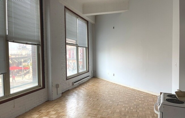 61 Brookline Ave