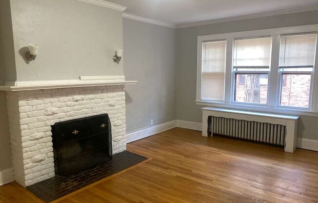 2 beds, 1 bath, 1,500 sqft, $1,850, Unit 810-202