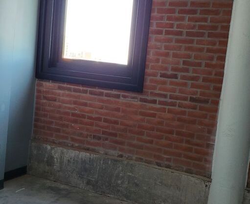 2 beds, 1 bath, 912 sqft, $1,317, Unit 609W