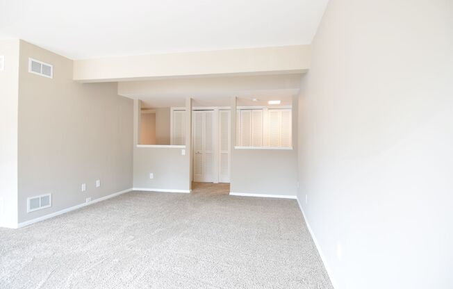 1 bed, 1 bath, 735 sqft, $1,699, Unit 3201-1