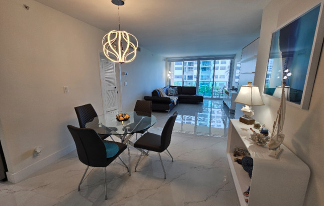 2501 S OCEAN DR