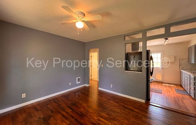 Cozy Two Bedroom House with Large Yard
