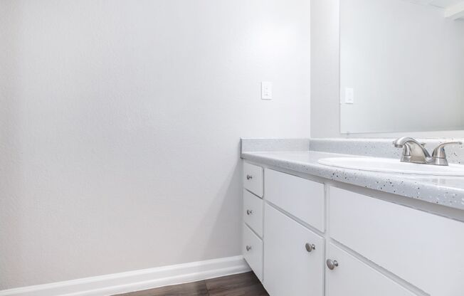 1 bed, 1 bath, 623 sqft, $729