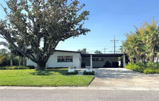 AVAILABLE NOW! Mid-Century Modern 3/2 with POOL!
