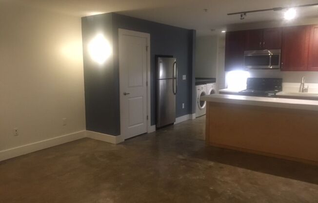 1 bed, 1 bath, 465 sqft, $1,165, Unit Apt 119