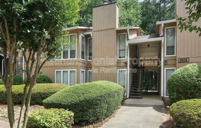 1555 TERRELL ML PL SE