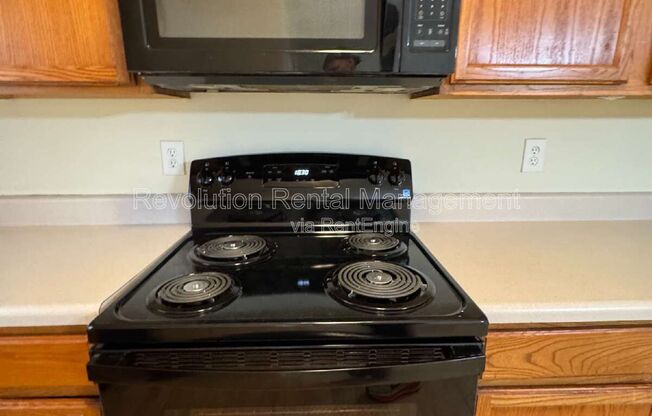 2607 WELLINGTON WALK PL