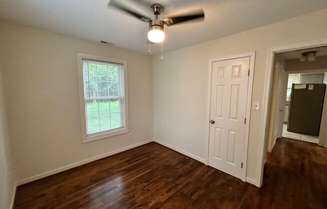 2 beds, 1 bath, $1,500