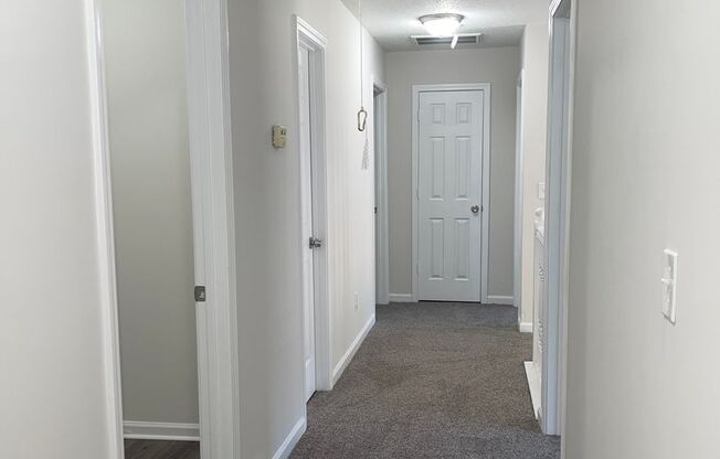 5 beds, 3 baths, $2,575