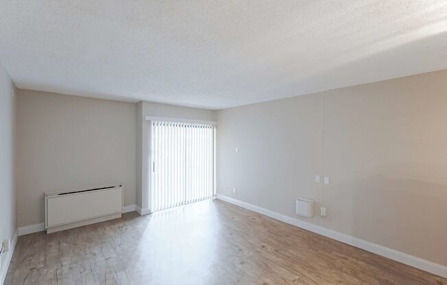 Studio, 1 bath, 364 sqft, $755, Unit 5281 (2419)