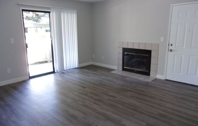 7134 GLORIA DR