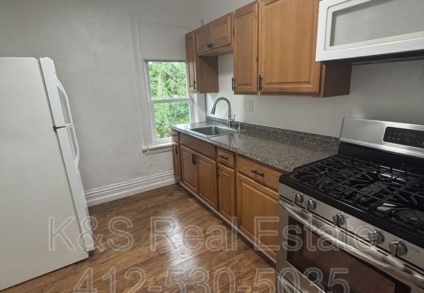 5227 Clarwin Avenue Apt 1