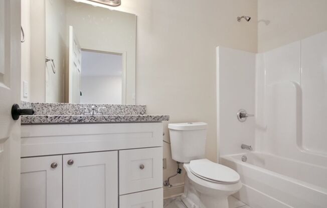 1 bed, 1 bath, $895, Unit F128