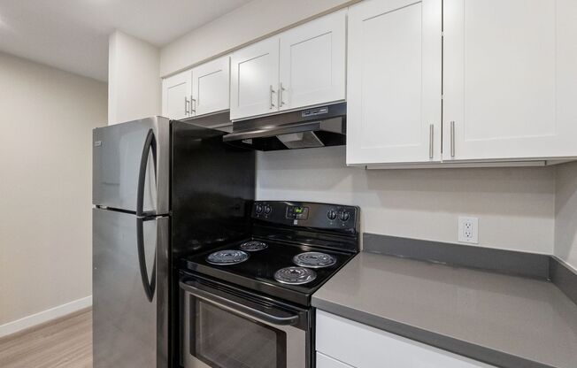 Studio, 1 bath, 445 sqft, $1,310, Unit E208