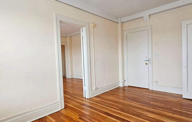 2 beds, 2 baths, 775 sqft, $1,850, Unit 505