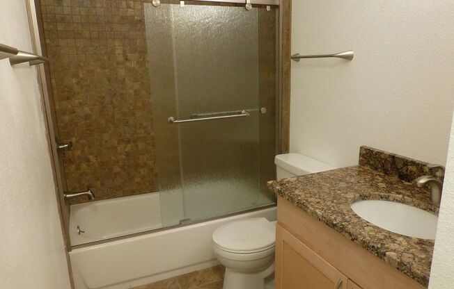 1 bed, 1 bath, $1,950, Unit #57