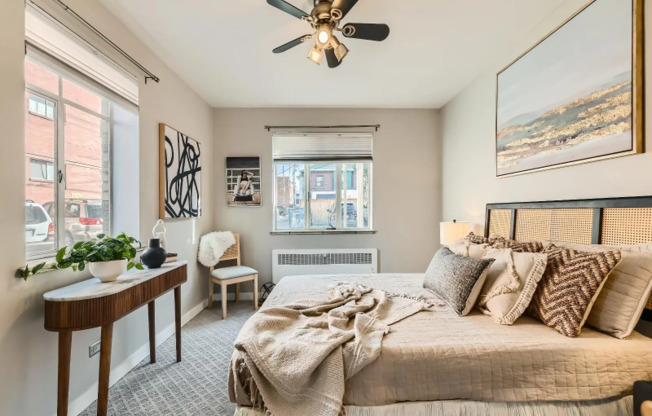 500 E 11 AVE