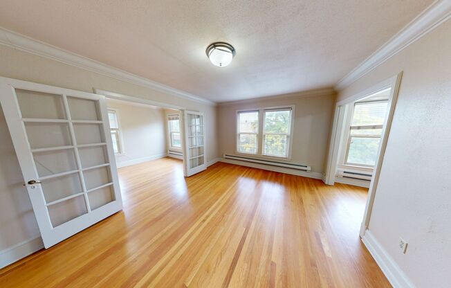 Historic Charm Steps from UW — The Stanford Apartments