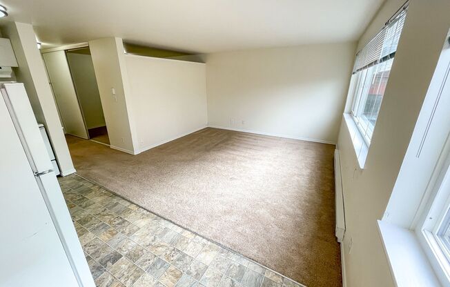 1 bed, 1 bath, 475 sqft, $1,495, Unit 303