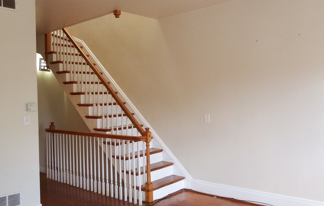 Beautiful Two Level Two Bedroom with Two Baths in Historic Mt Vernon Ready to Move In