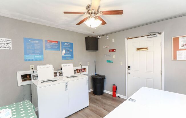 1 bed, 1 bath, 698 sqft, $1,150, Unit C2