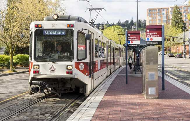 Portland Towers is conveniently located near public transit