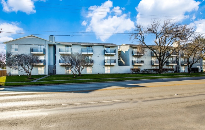 1 bed, 1 bath, 567 sqft, $900, Unit 316