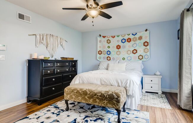 Spacious 4 Bedroom in 80923