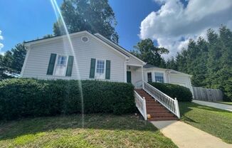 Charming Updated Ranch in Prime North Raleigh Location!