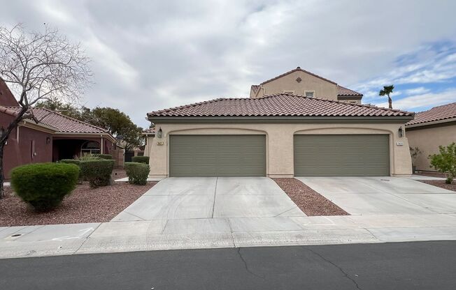 2 bedroom, 2 bathroom townhouse