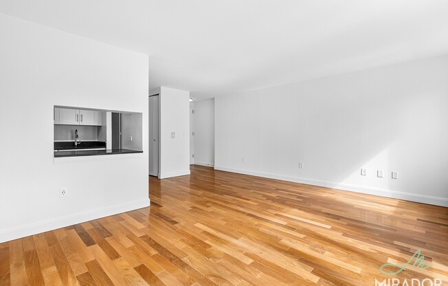 1 bed, 1 bath, $6,450, Unit 4C