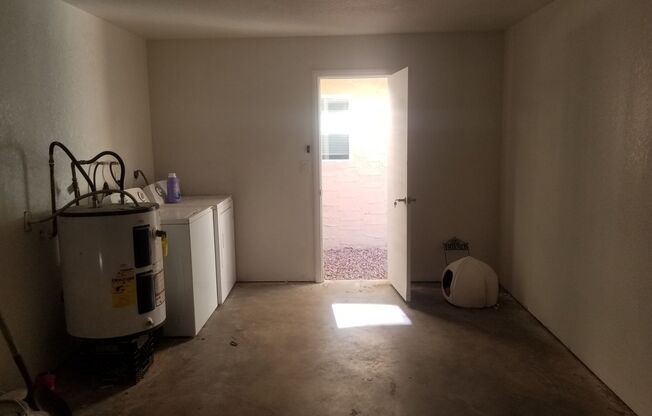 1 bed, 1 bath, 800 sqft, $1,095