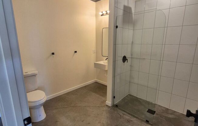 1 bed, 1 bath, 775 sqft, $1,295, Unit Apt. 203