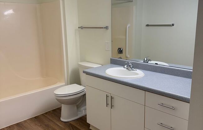 1 bed, 1 bath, 660 sqft, $1,408, Unit 319S