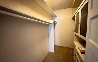 2 beds, 1 bath, 1,500 sqft, $1,745, Unit 9746002002