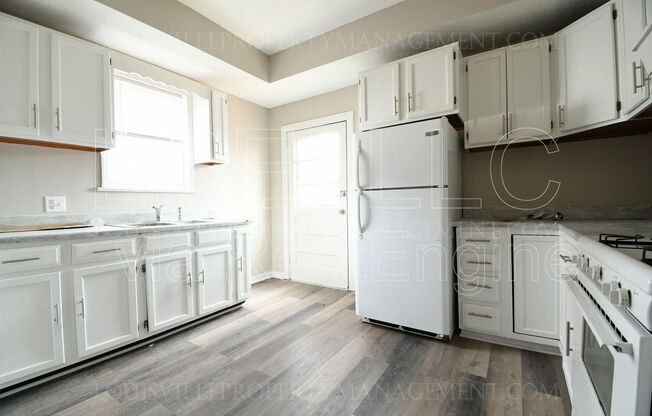 715 N 33 ST