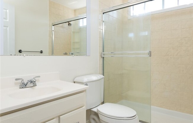 10260 10260 PLAINVIEW AVE