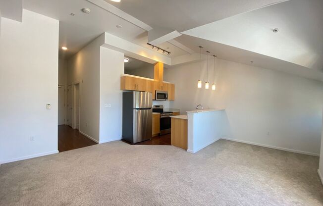 1 bed, 1 bath, 600 sqft, $2,295, Unit 1505-A
